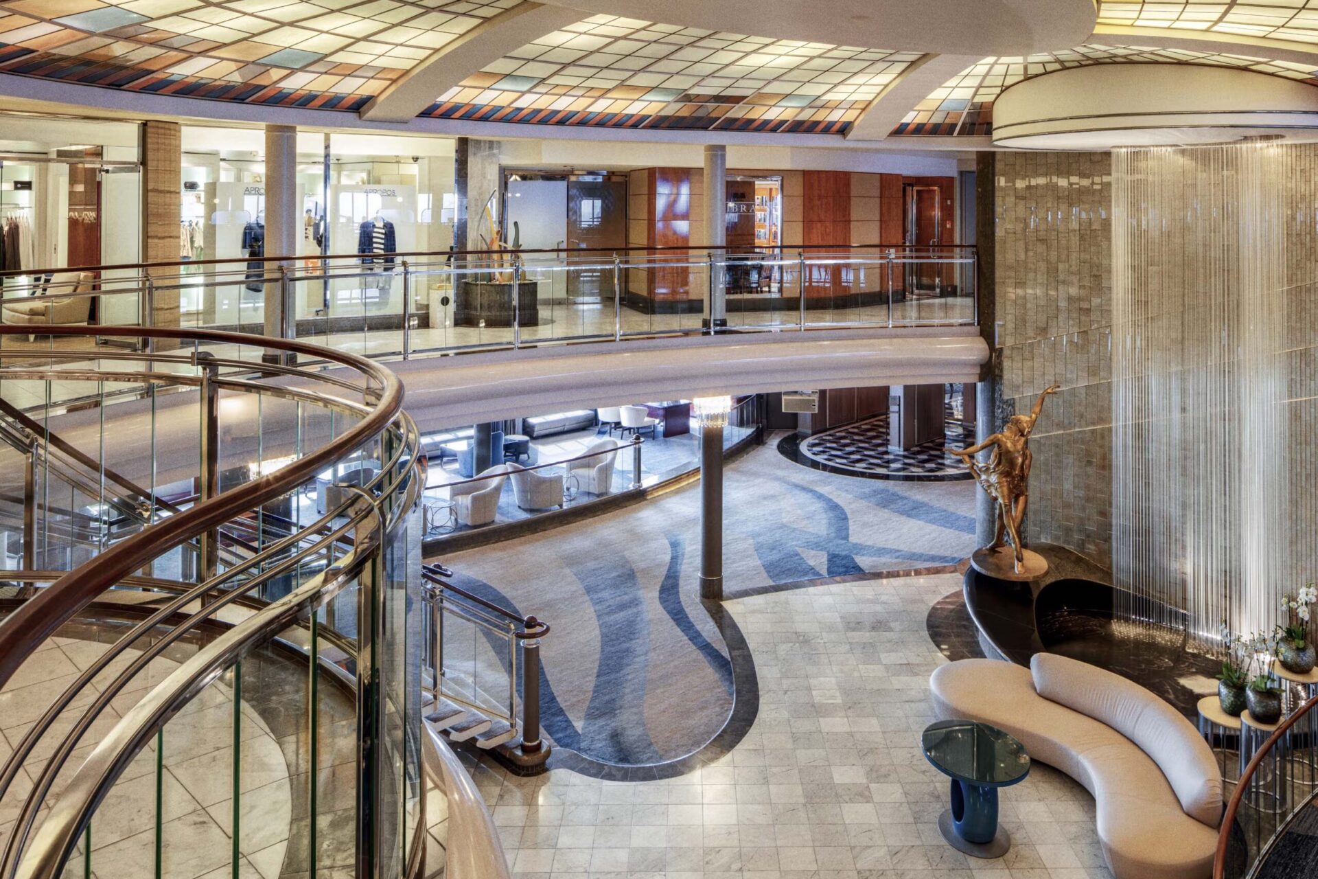 Symphony-Public-Space-Atrium-02